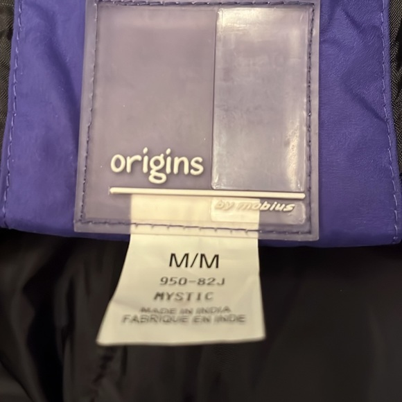 Ski Jacket - Picture 4 of 4